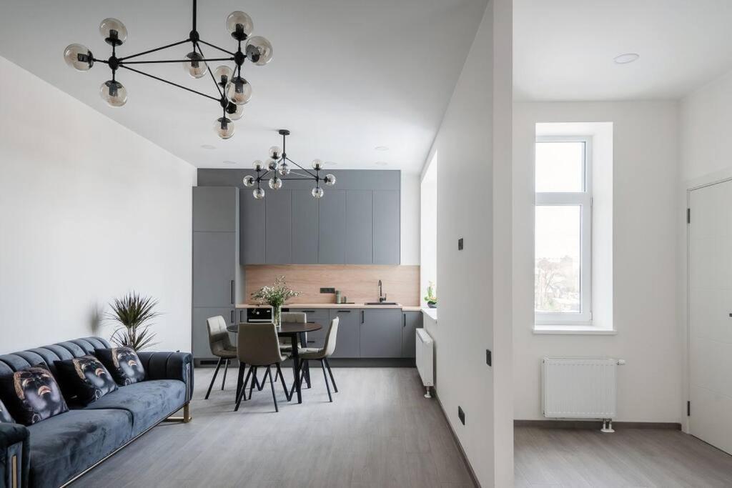 Spacious Home In Central Riga Exteriör bild